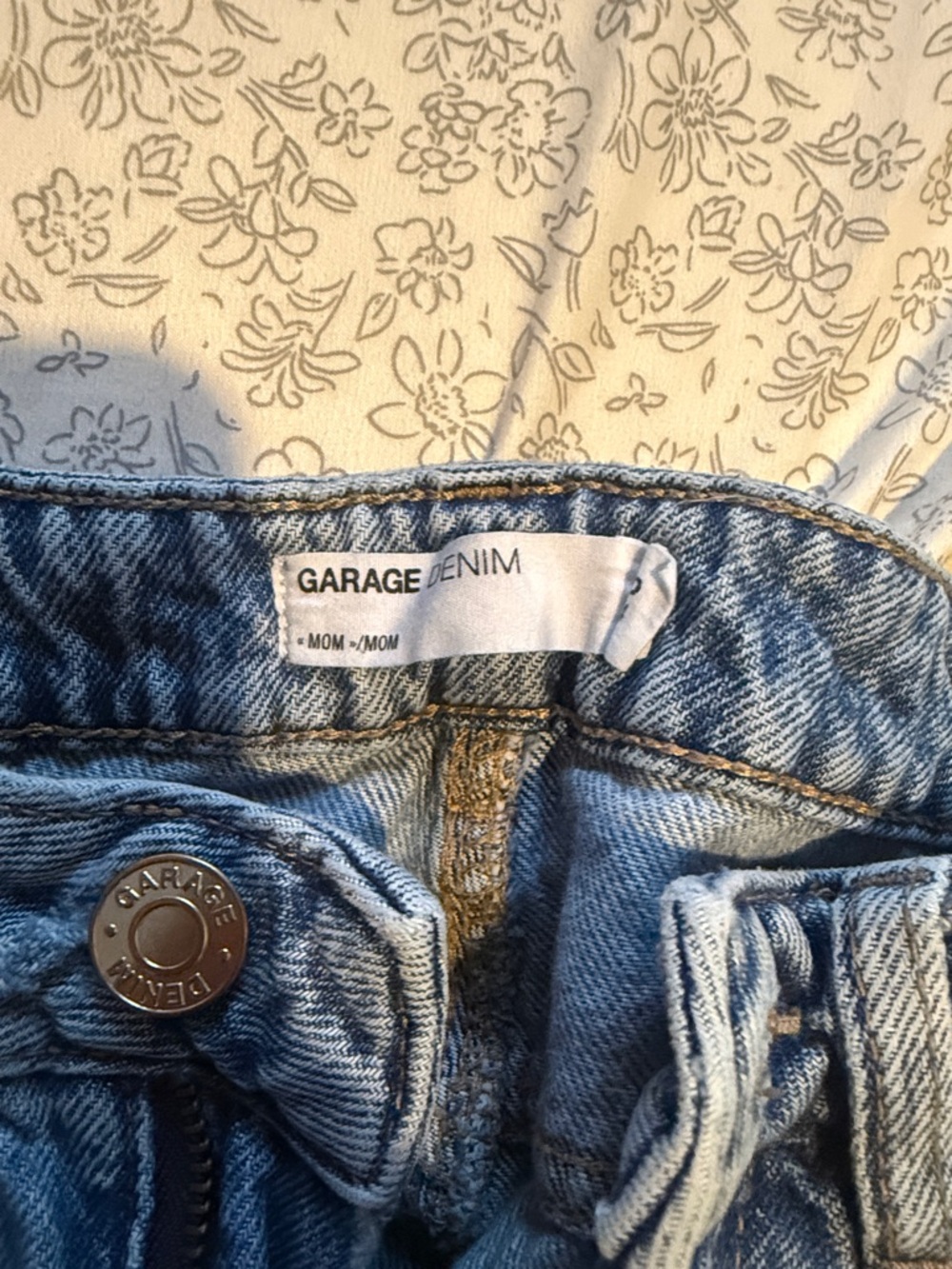 Garage Women's Light Blue  Denim Mom Jeans - Picture 5 of 11